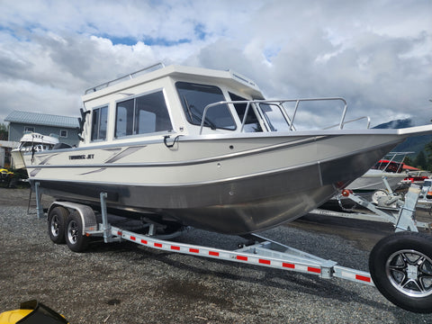 2025 ThunderJet - 26 Alexis XL (walk-in head) w/ Twin 200hp + 15hp Pro Kicker